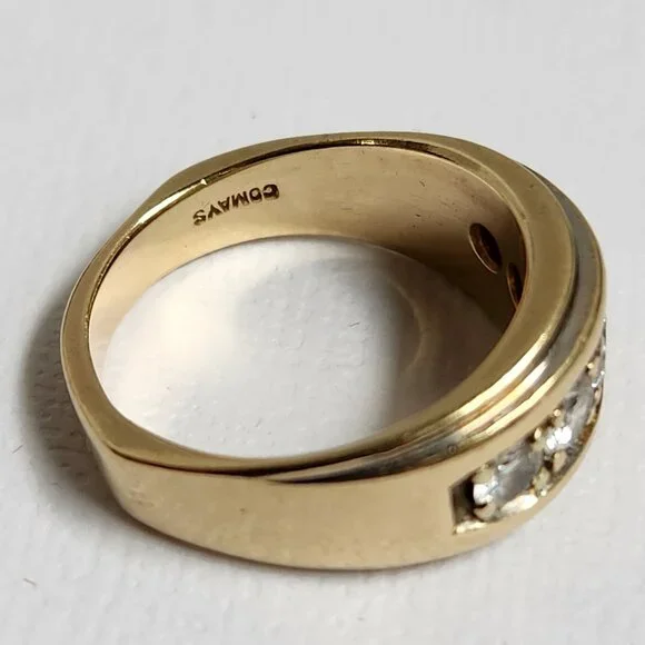 [SOLD] Vid Clip 9.38g 14k SOLID Gold Diamond Channel Set Ring Signed Sz 8 - Picture 4 of 13